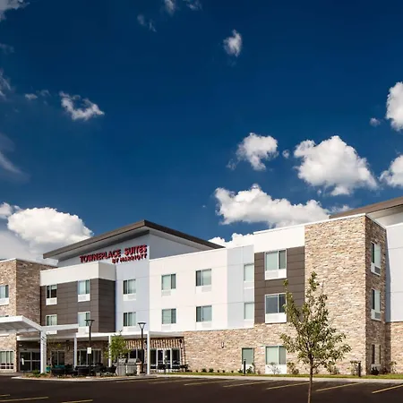 Towneplace Suites By Marriott Milwaukee West Bend